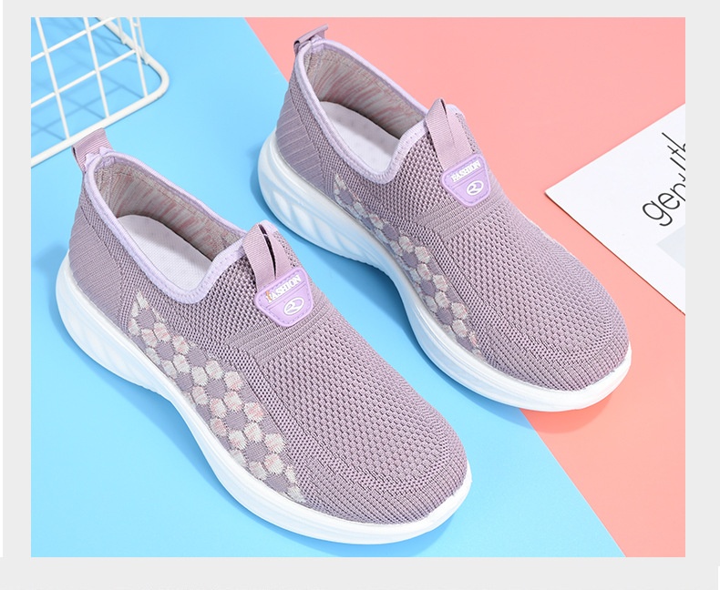 24HA58.24 - GIÀY SLIPON ĐẾ MỀM TRUNG NIÊN