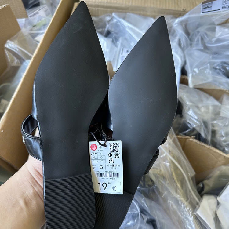 24HA138.18 - SỤC MŨI NHỌN