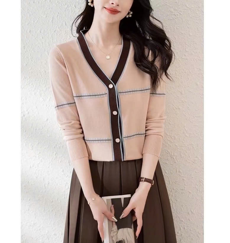 24HA168.06 - LEN CARDIGAN VIỀN CỔ