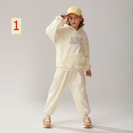 24HA188.30 - BỘ NỈ LÔNG CỪU ABC CHO BÉ