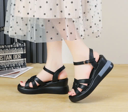 24HA198.17 - SANDAL ĐẾ XUỒNG CHO NỮ