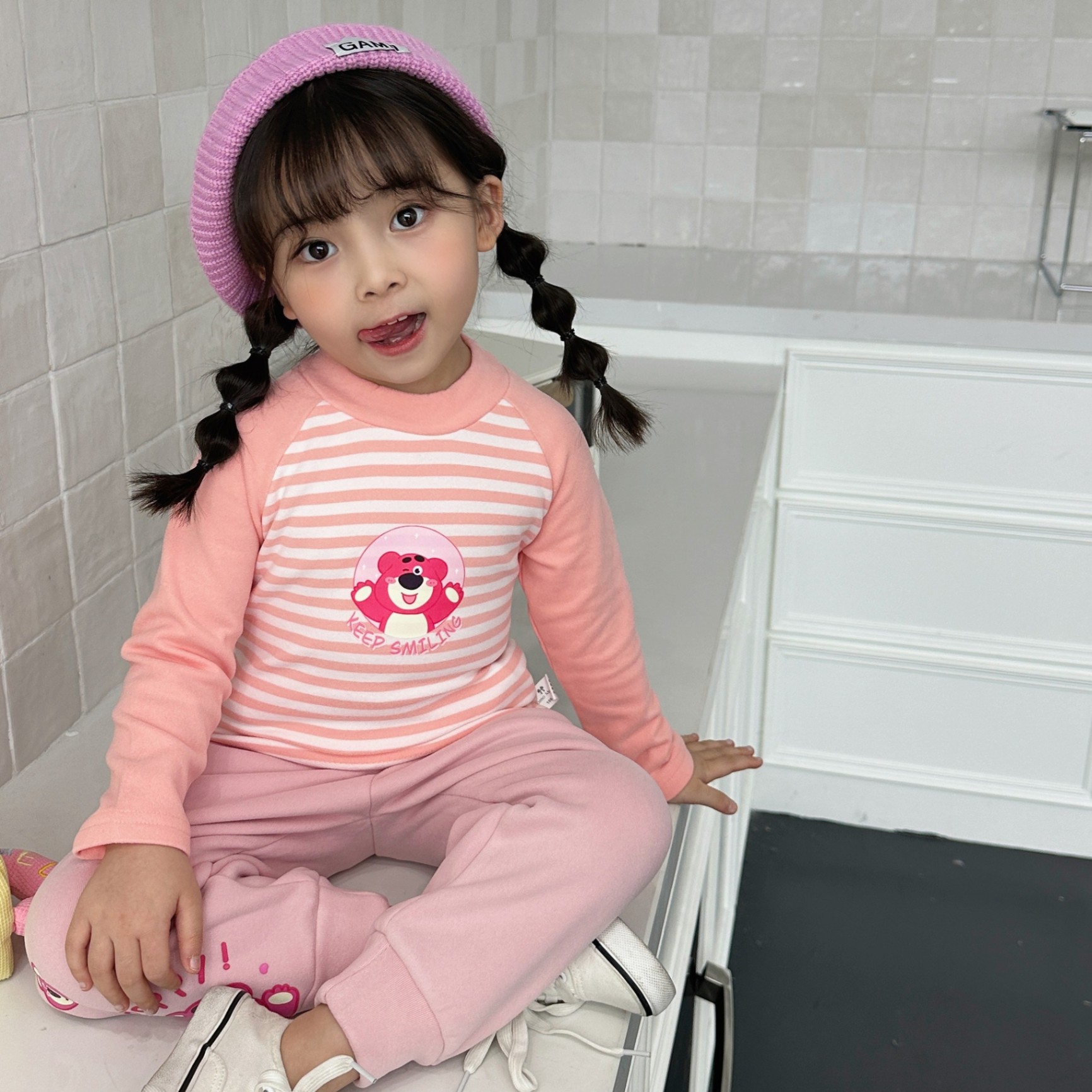 24HA208.24 - ÁO NỈ GIỮ NHIỆT HÃNG MOMO MOKOO