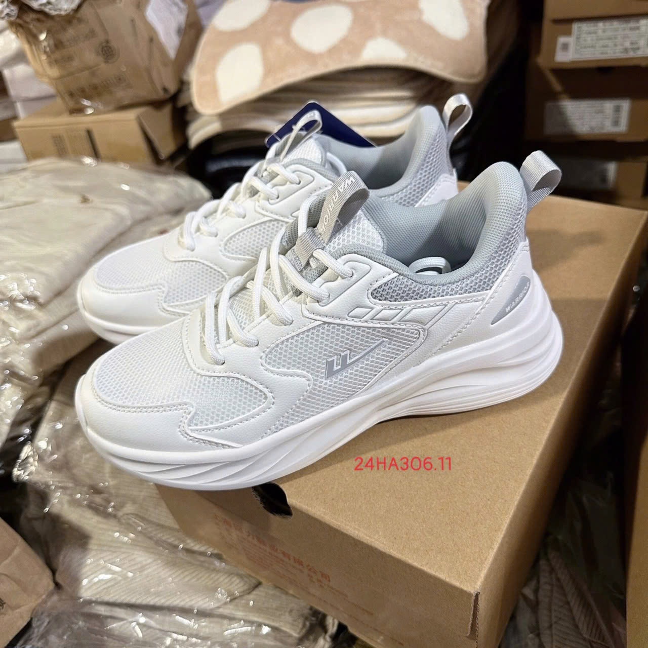24HA208.04 - GIÀY WARRIOR NAM NỮ SIÊU NHẸ