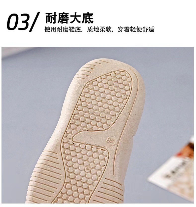 24HA218.22 - GIÀY THỂ THAO NỮ
