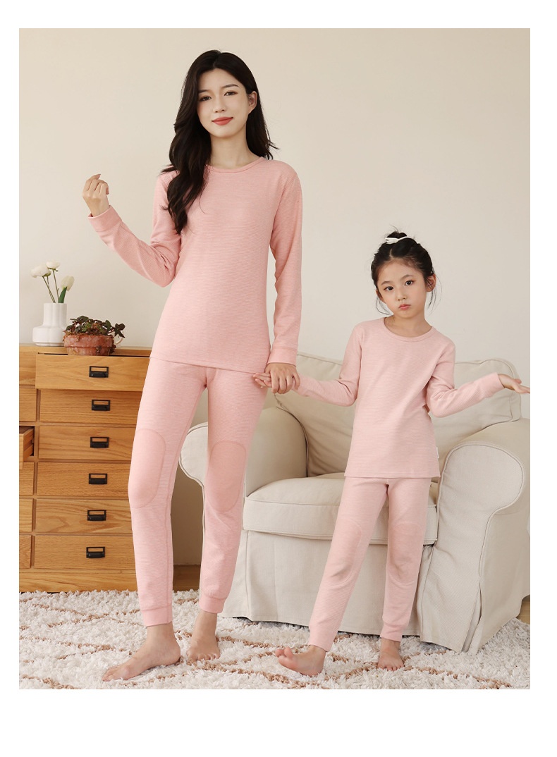 24HA238.13 - BỘ NỈ MAMDADKIDS