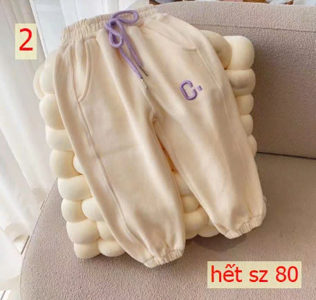 24HA238.31 - QUẦN NỈ CHỮ C BÉ GÁI