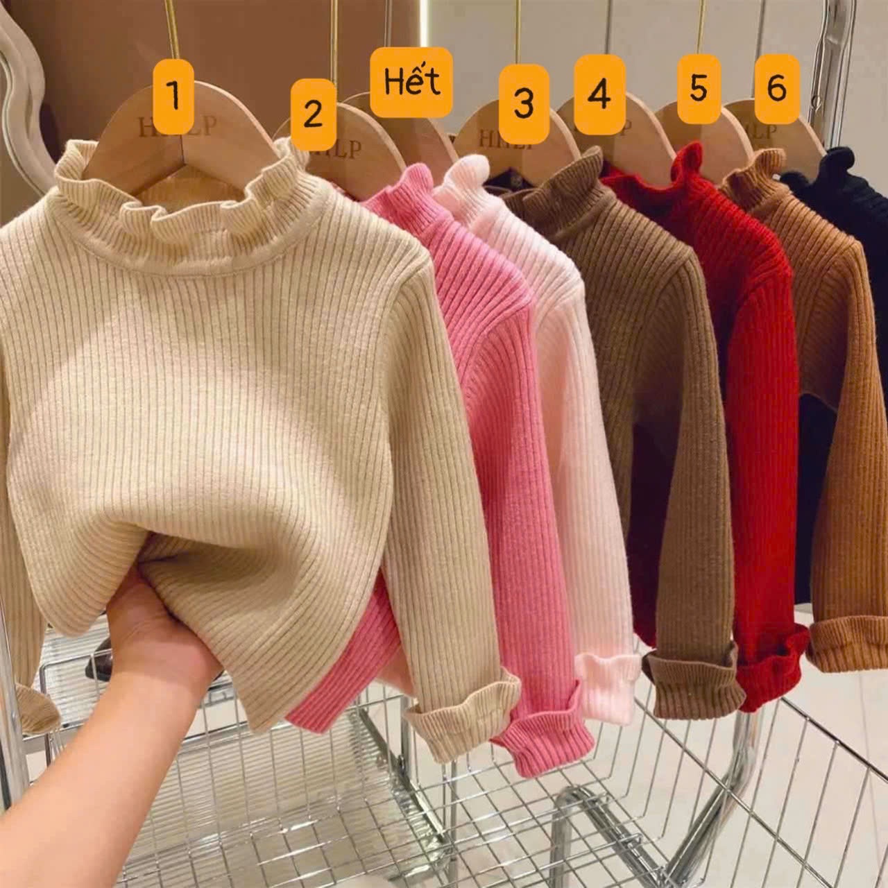 24HA238.29 - ÁO LEN TĂM CỔ BÈO CHO BÉ