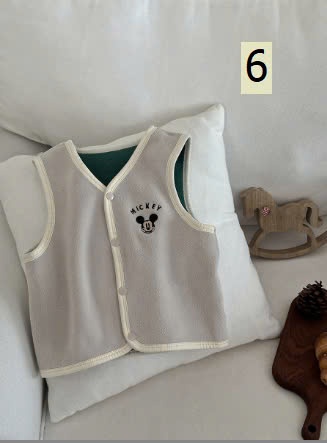 24HA258.11 - ÁO GILE 2 MẶT MICKEY