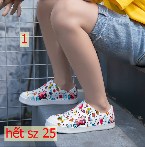 24HA268.32 - GIÀY ĐI MƯA NATIVE CHO BÉ