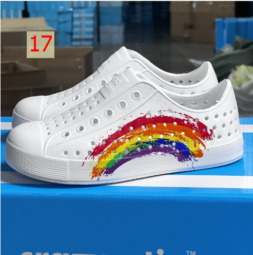 24HA268.32 - GIÀY ĐI MƯA NATIVE CHO BÉ