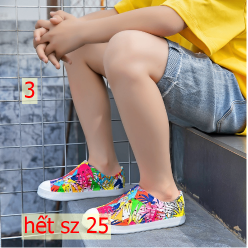 24HA268.32 - GIÀY ĐI MƯA NATIVE CHO BÉ