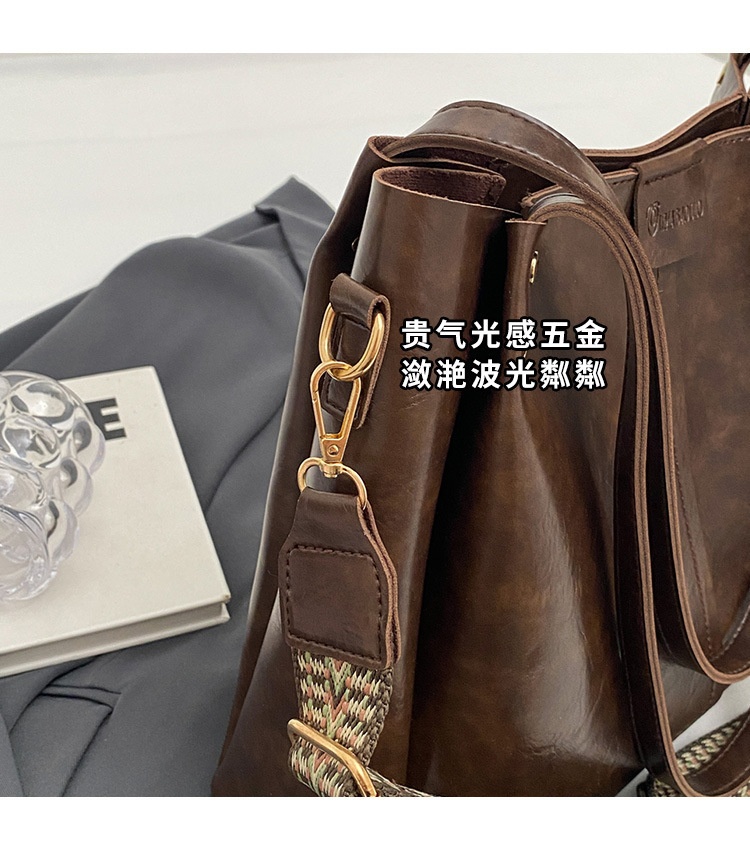 24HA39.15 - TÚI XÁCH NỮ TOTE PHONG CÁCH CHÂU ÂU