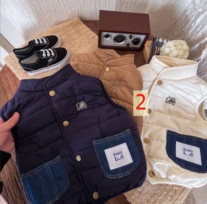 24HA49.08 - ÁO GILE PHAO PHỐI TÚI CHO BÉ