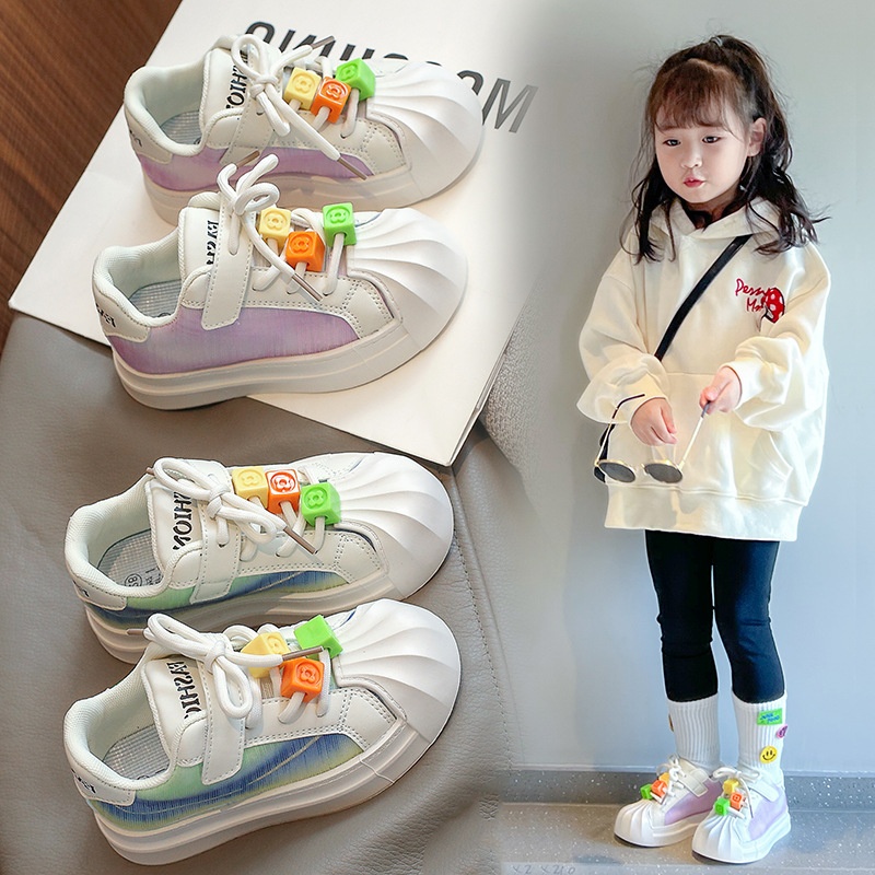 24HA39.13 - GIÀY BÉ GÁI CUTE