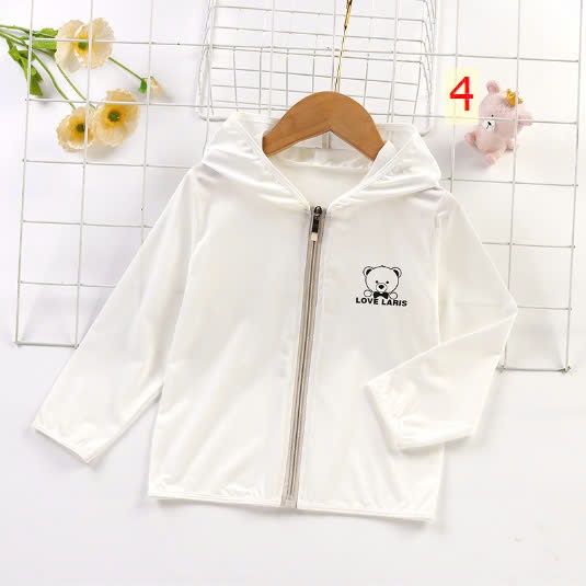 24HA69.19 - ÁO CHỐNG NẮNG HÌNH GẤU