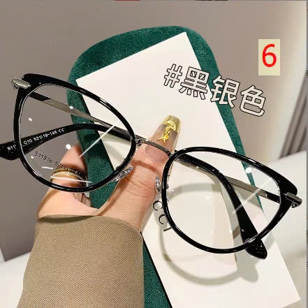 24HA89.05 - KÍNH MẮT MÈO