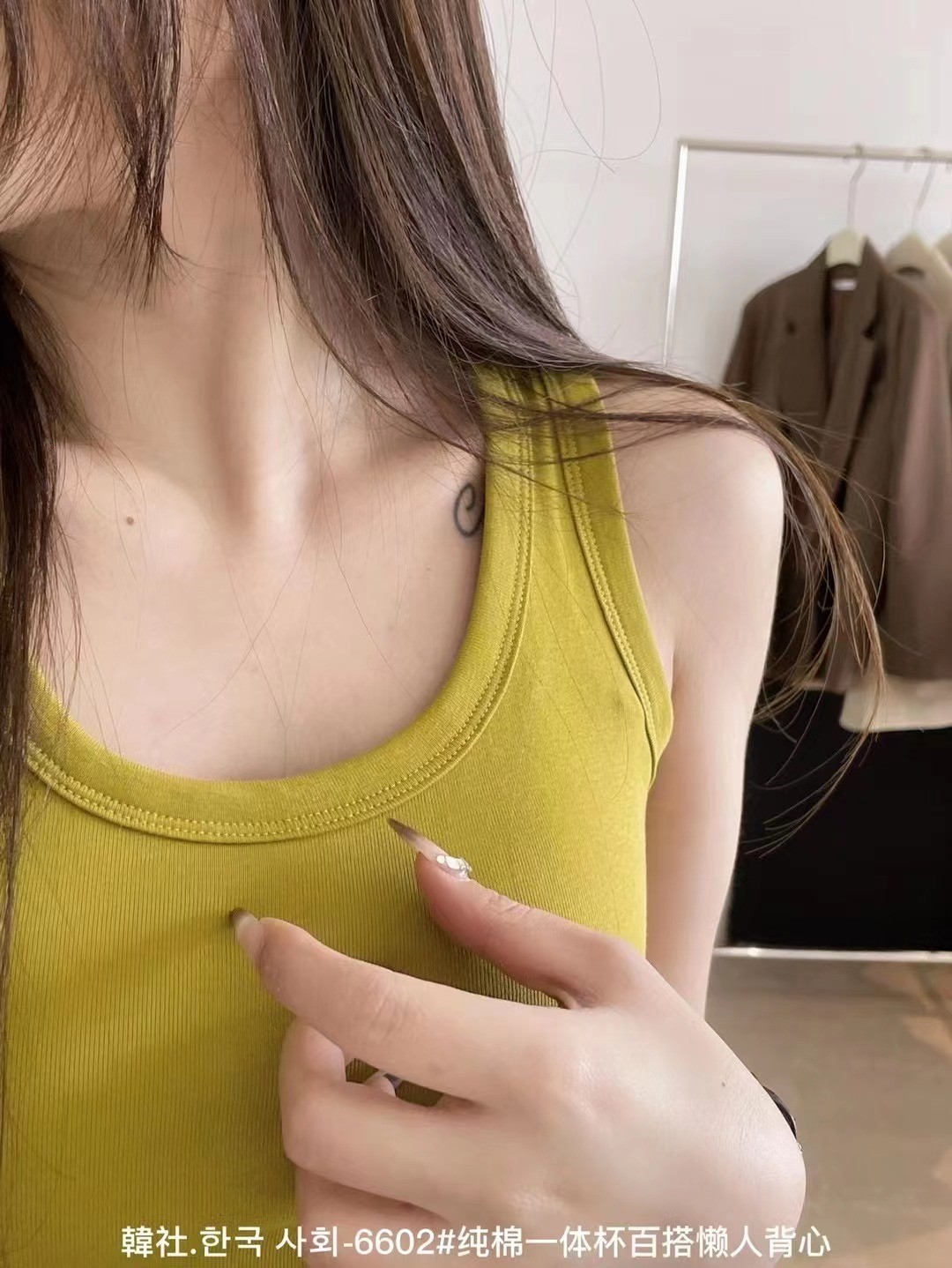24HA99.15 - ÁO 3 LỖ KÈM BRA