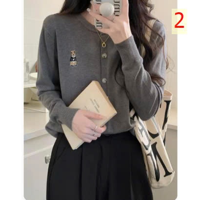 24HA129.25 - CARDIGAN LEN HÌNH GẤU NỮ