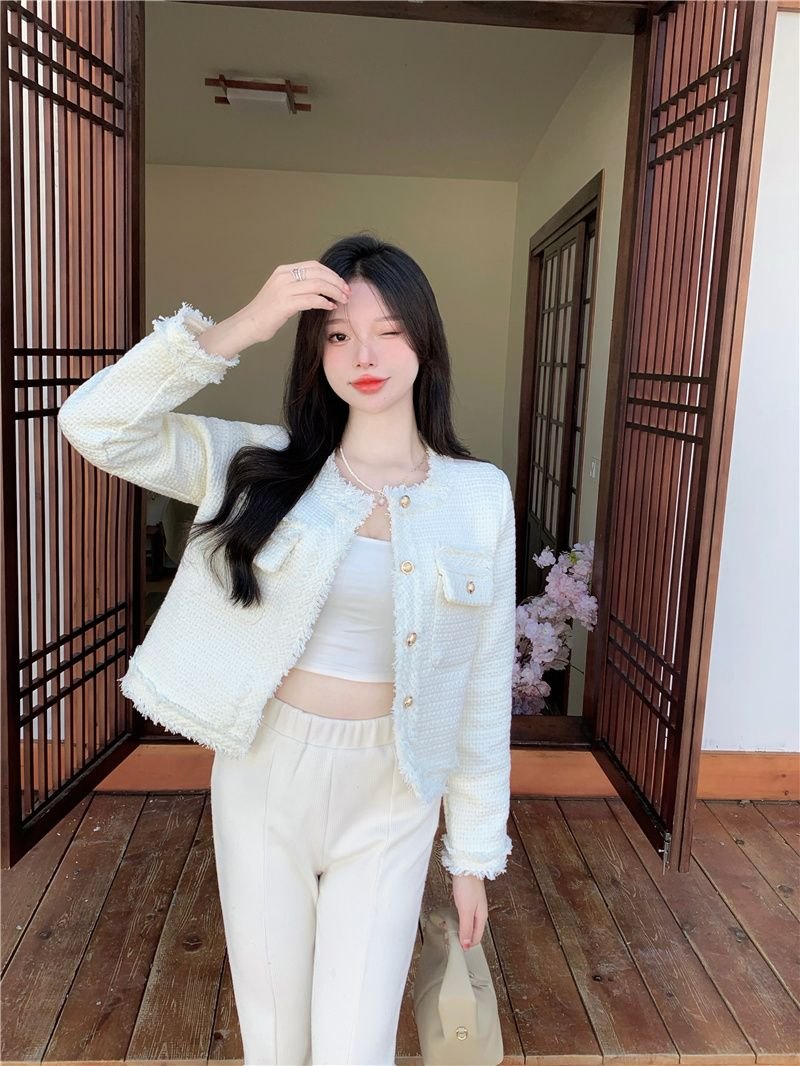 24HA149.18 - ÁO DẠ NỮ TRẮNG