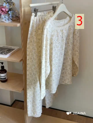 24HA179.02-BỘ MẶC NHÀ CỔ REN NỮ JIEAINA