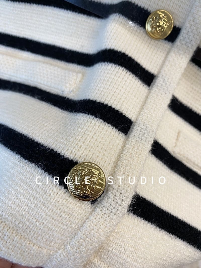 24HA189.08 - LEN CARDIGAN KẺ CHO NỮ