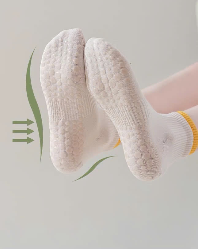 24HA199.21 - SET 8 ĐÔI TẤT CHỐNG TRƯỢT CHO NỮ
