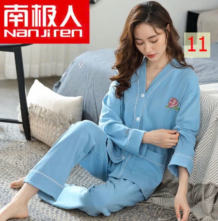 24HA189.01- BỘ MẶC NHÀ NỮ