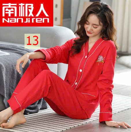24HA189.01- BỘ MẶC NHÀ NỮ