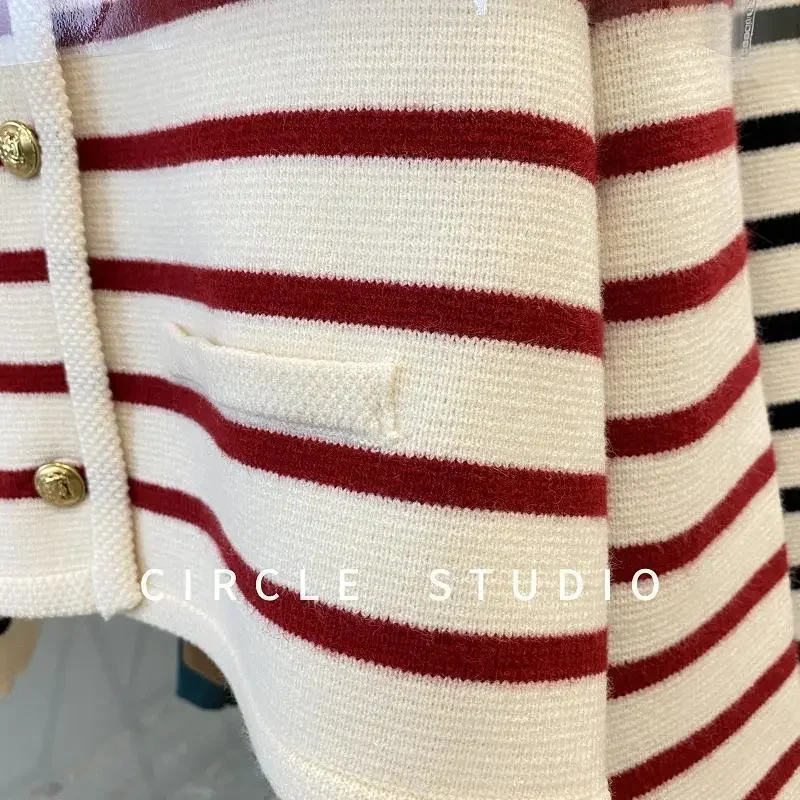 24HA189.08 - LEN CARDIGAN KẺ CHO NỮ