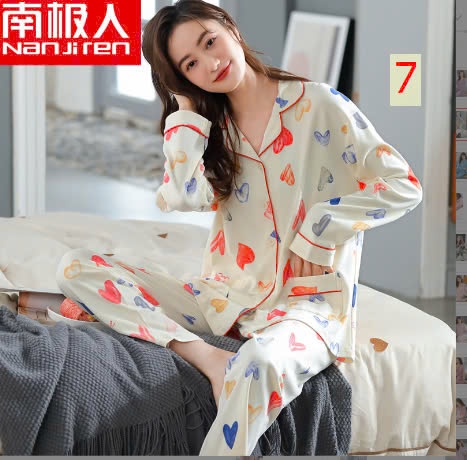 24HA189.01- BỘ MẶC NHÀ NỮ