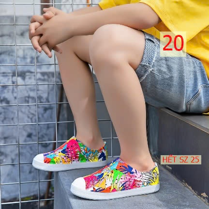 24HA229.29- GIÀY NATIVE CHO BÉ