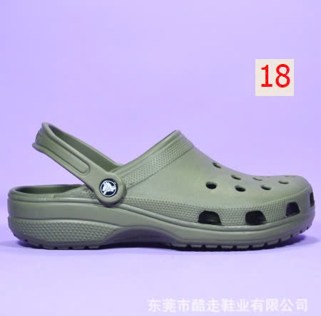 24HA249.07 - DÉP CROCS NAM