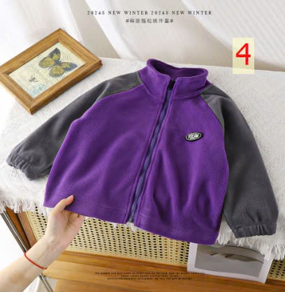 24HA269.13-ÁO NỈ DREAM CHO BÉ