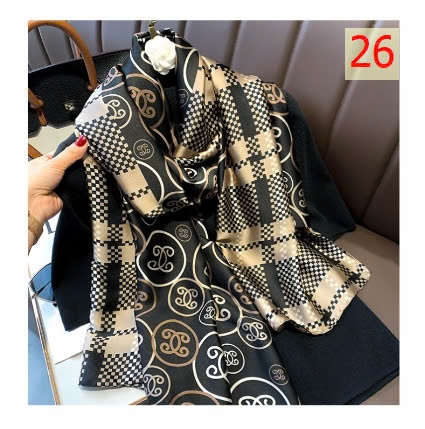 24HA289.26 - KHĂN LỤA CHOÀNG