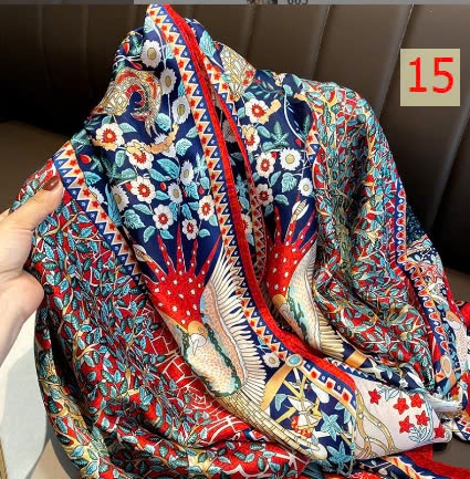 24HA289.26 - KHĂN LỤA CHOÀNG