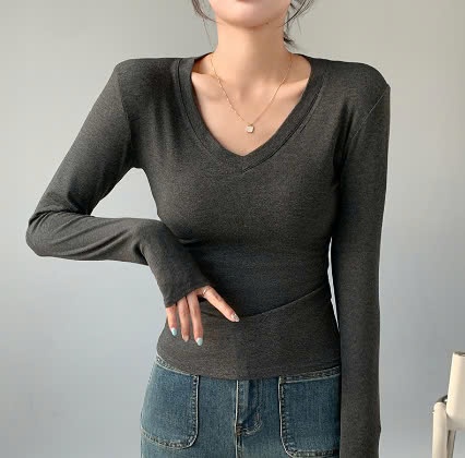 24HA410.05- ÁO THUN CỔ V THU ĐÔNG
