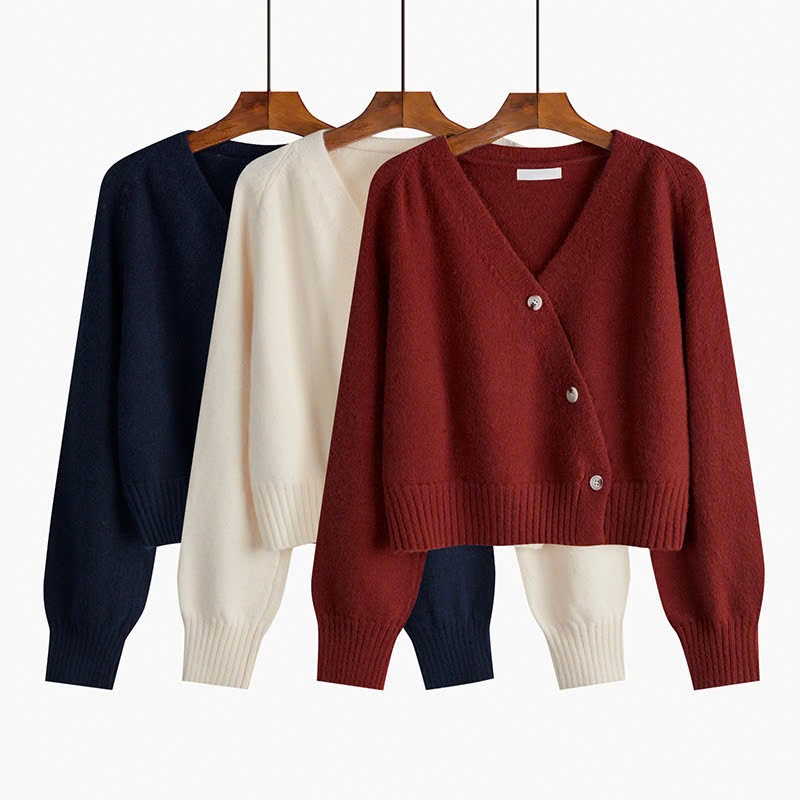 24HA510.07 - ÁO CARDIGAN CỔ V VẠT CHÉO ĐÍNH CÚC