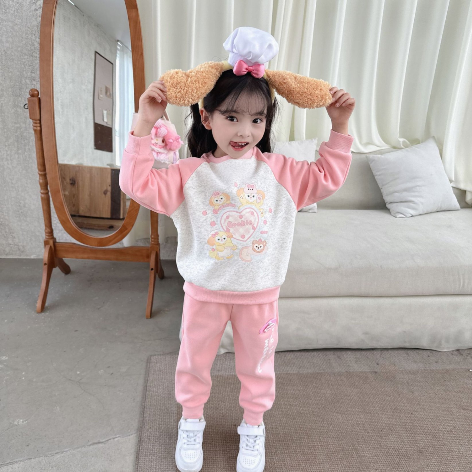 24HA610.28 -QUẦN NỈ LÓT LÔNG QC HÃNG MOMO MOKOO KÈM STICKER