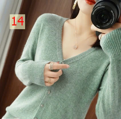 24HA1110.01 - ÁO CARDIGAN TRƠN NỮ