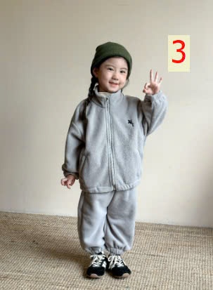 24HA1410.30 - BỘ NỈ LÔNG CỪU CHO BÉ