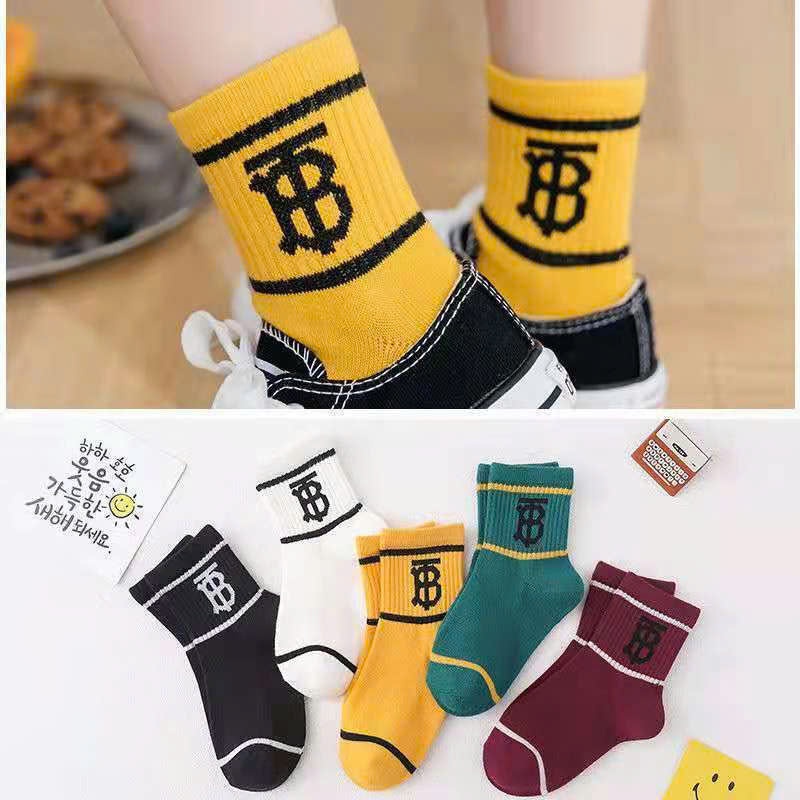 24HA1810.30 - SET 5 ĐÔI TẤT CHO BÉ
