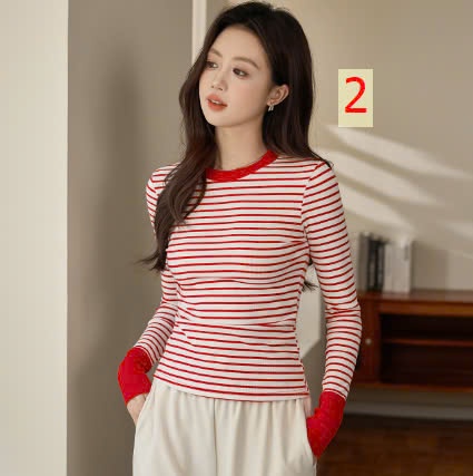 24HA2310.15 - ÁO THUN KẺ NGANG NỮ