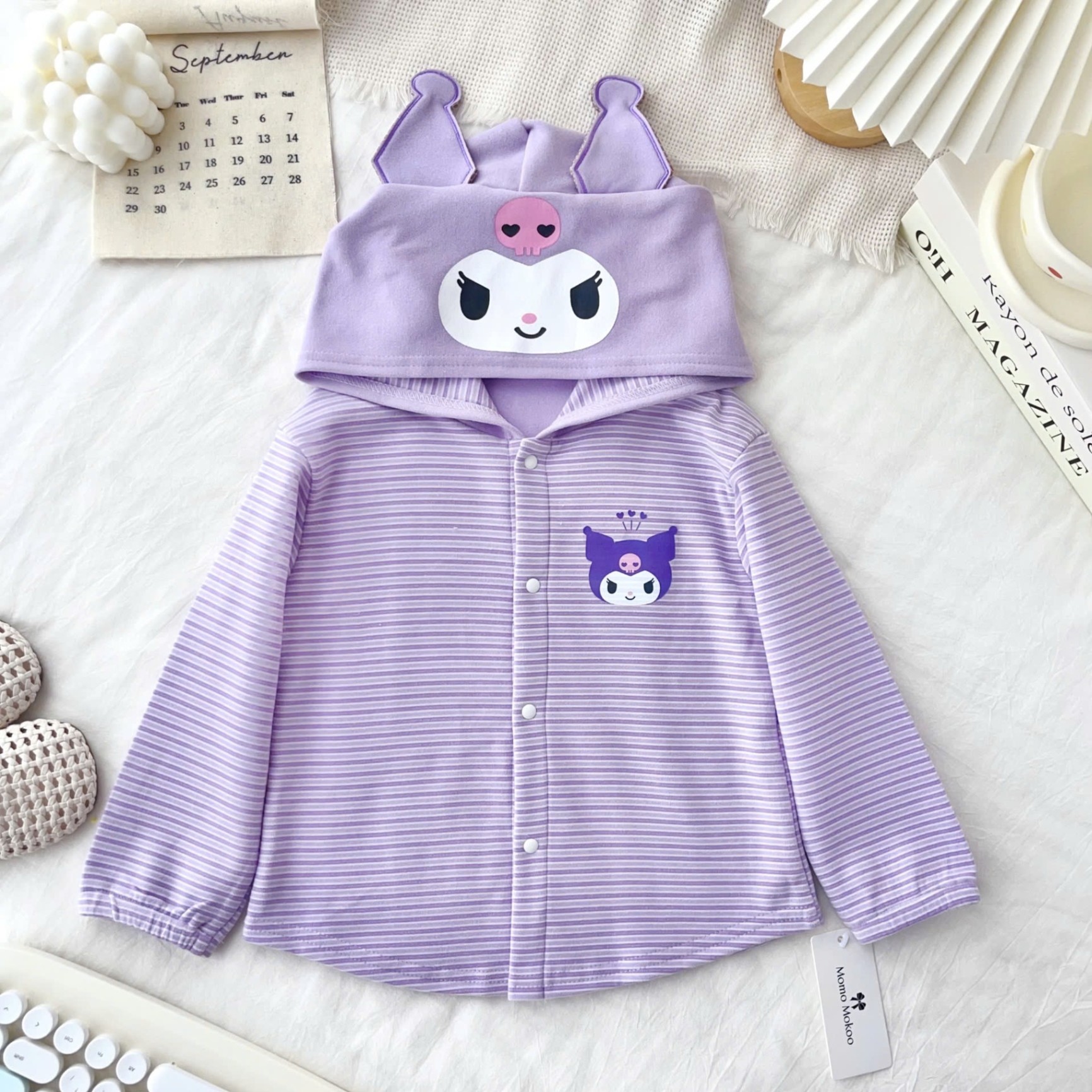 24HA2310.24 - ÁO CARDIGAN KẺ CÓ MŨ HOẠT HÌNH CHO BÉ