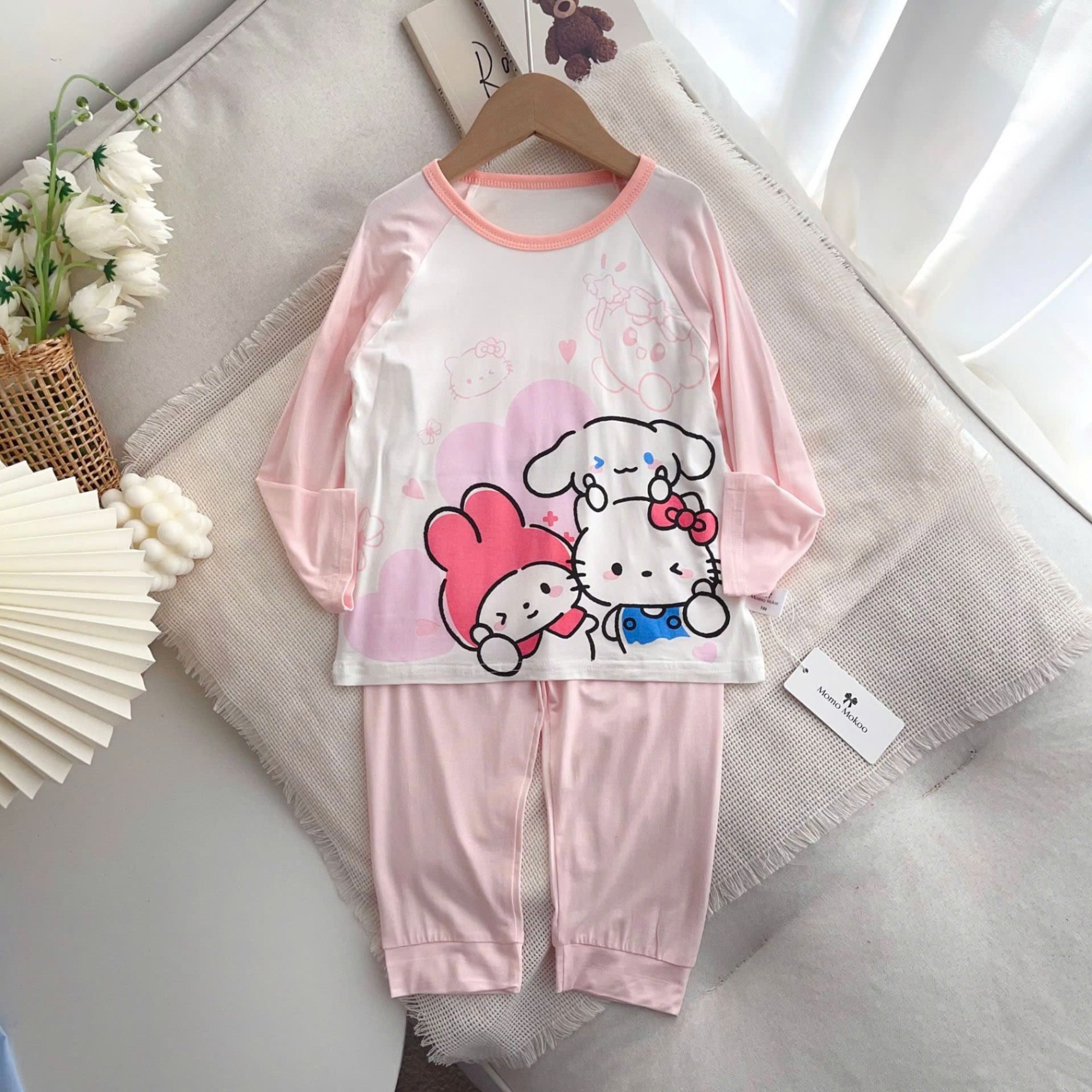 24HA2310.23 - BỘ MODAL MẶC NHÀ CHO BÉ MOMO MOKOO
