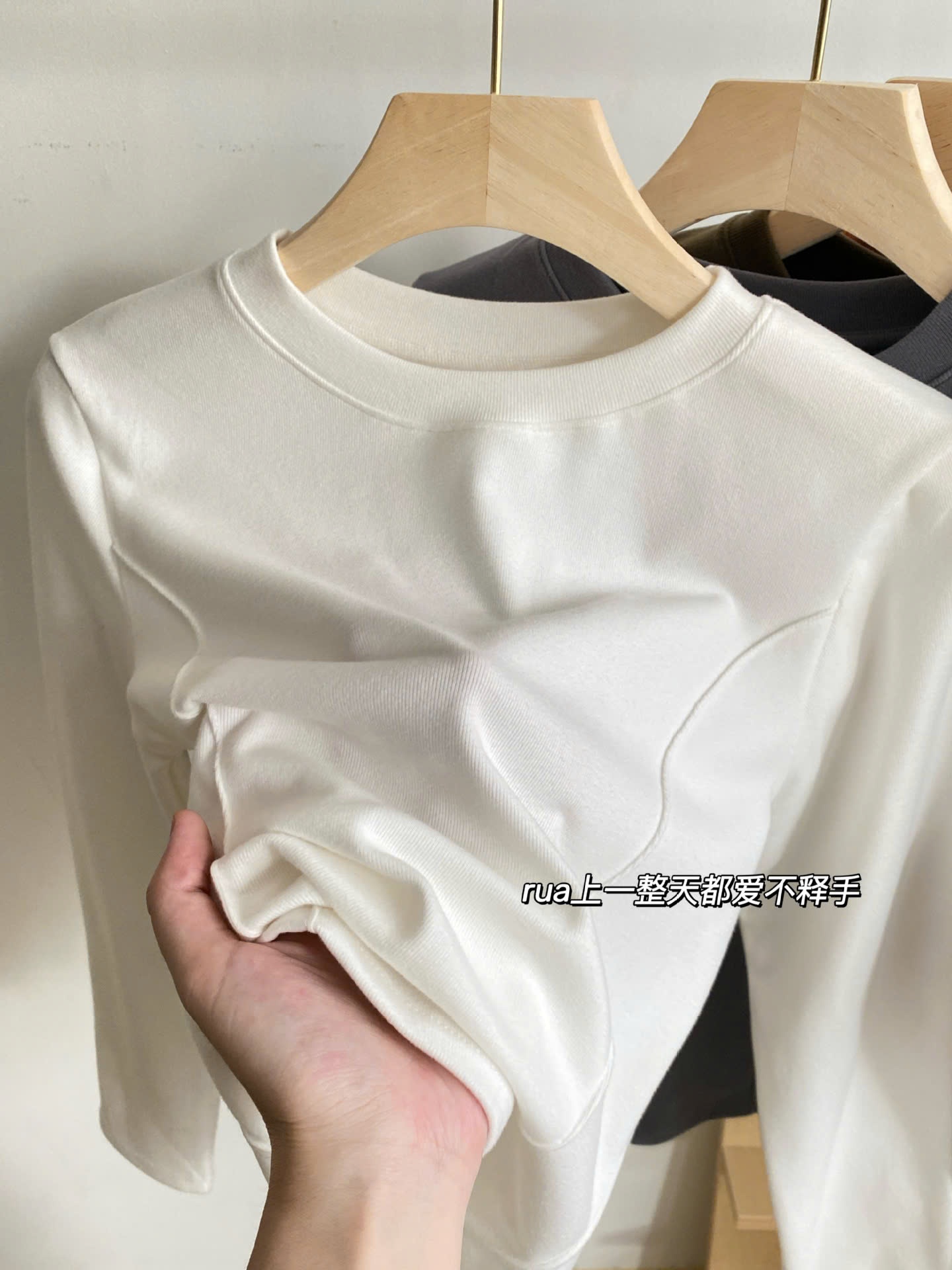 24HA2710.13 - ÁO THUN NỮ BASIC