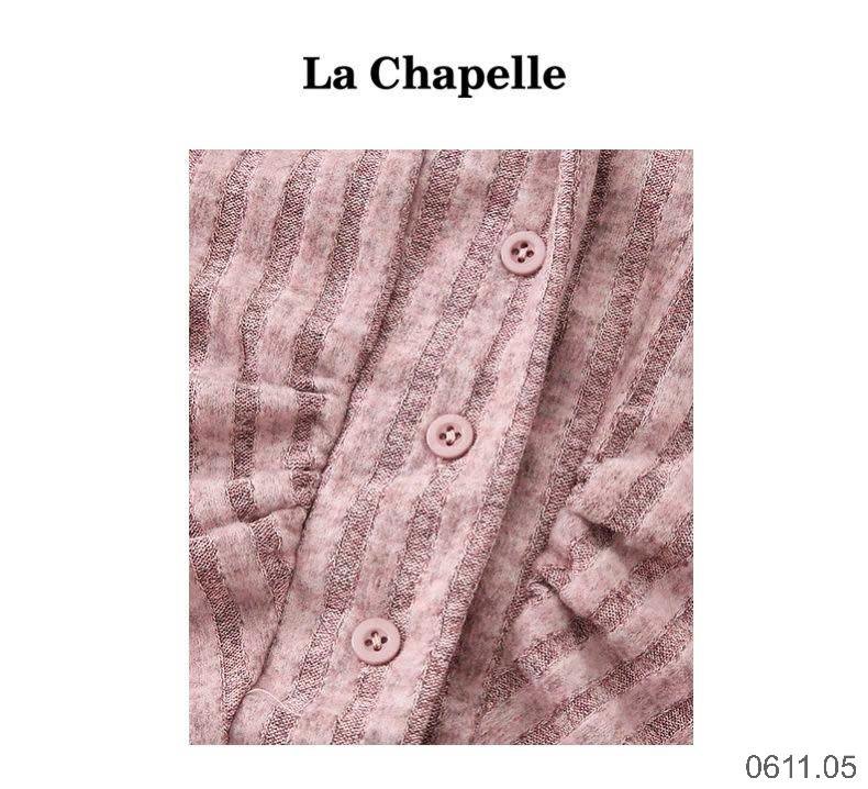 24HA0611.05 - ÁO LEN CỔ HỞ ÔM DÁNG LA CHAPELEE