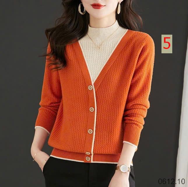 24HA0612.10 - ÁO LEN PHỐI MÀU