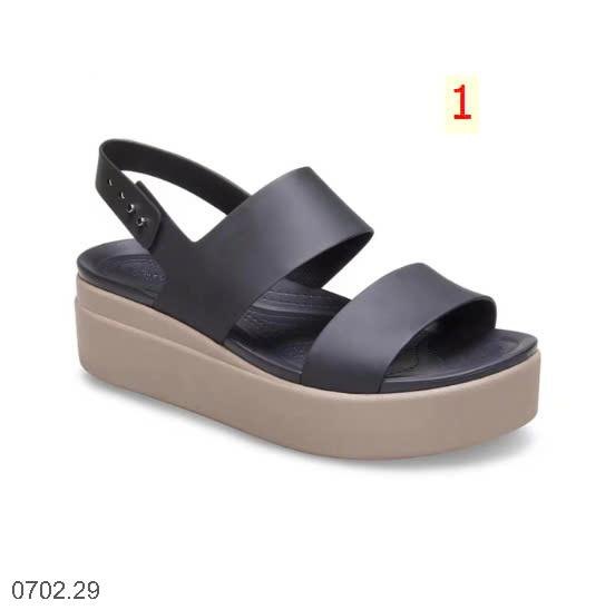 25HA0702.29 - DÉP SANDAL CROCSSSS BROOKLYNNN