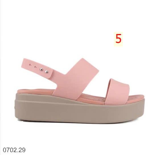 25HA0702.29 - DÉP SANDAL CROCSSSS BROOKLYNNN