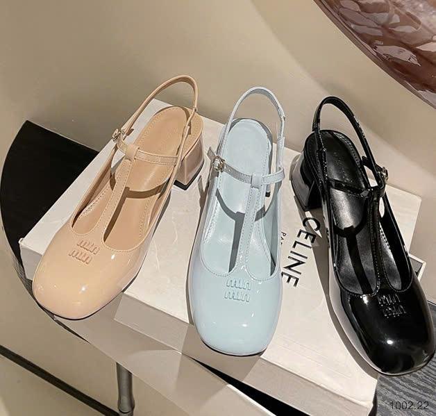 25HA1002.22 - GIÀY MIUMIU GÓT VUÔNG DA BÓNG NỮ